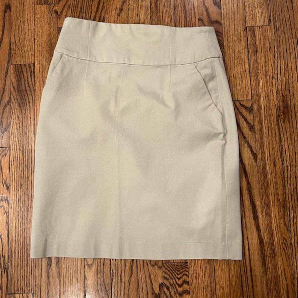 Banana Republic Tan Pencil Skirt SZ 6